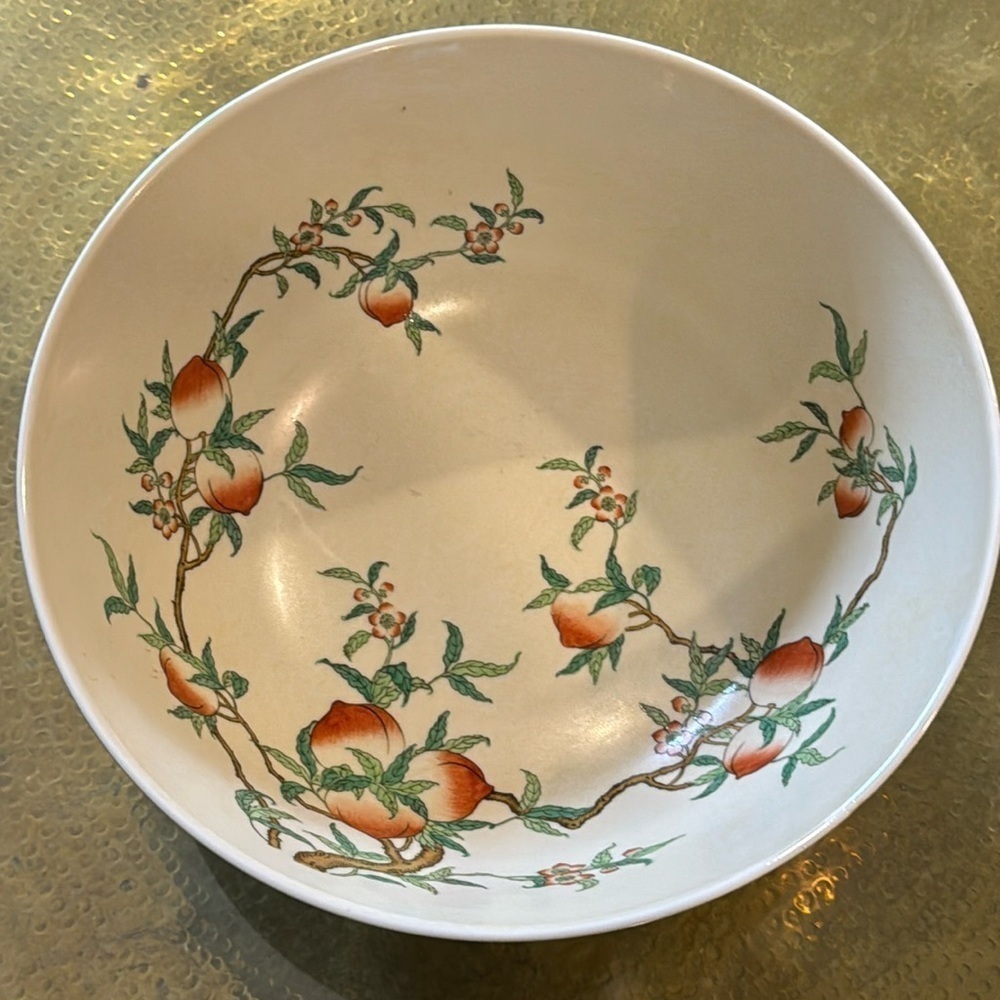 Overjoyed hand painted in Hong Kong Chinese antique porcelain Bowl With Peach
